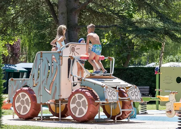 Camping Le Bontemps Кемпинг Vernioz